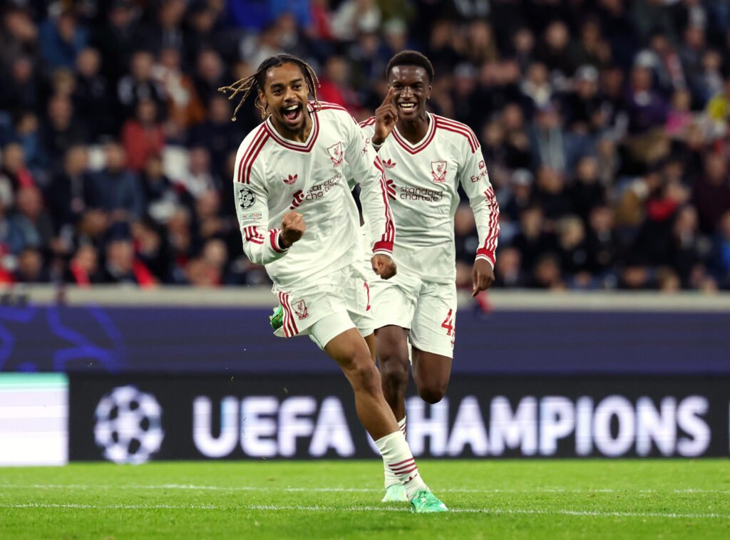 Il Liverpool gioca a tennis con il Lask