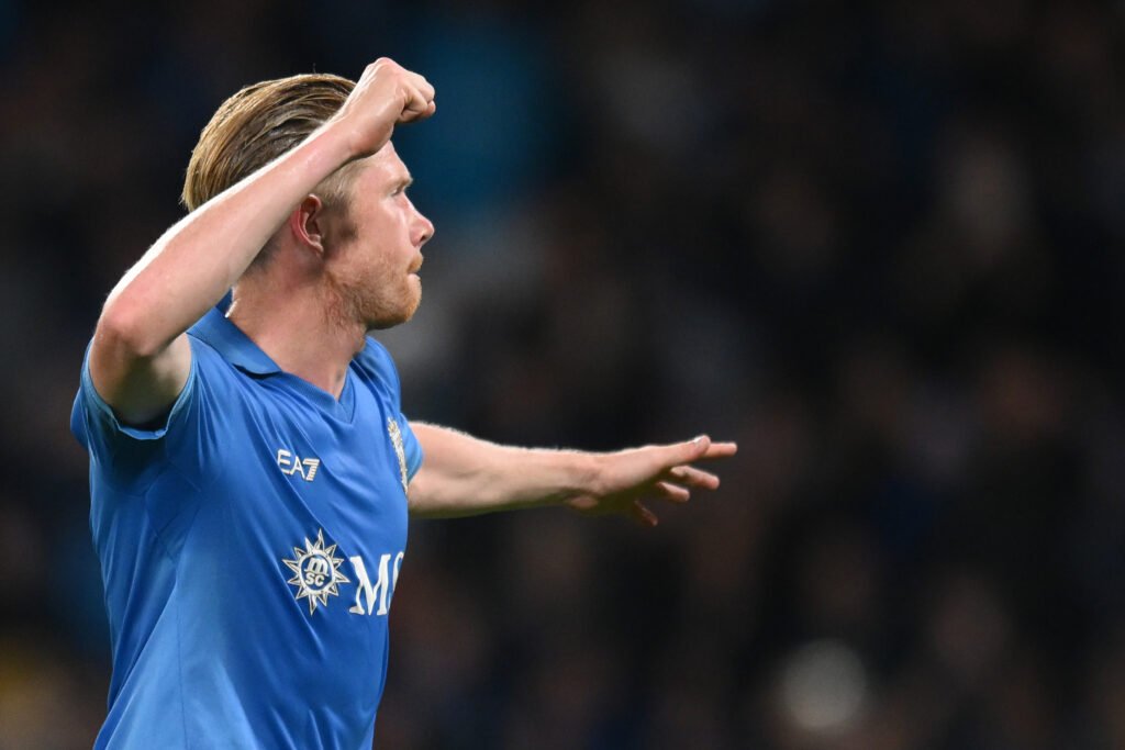 Il Napoli ricomincia da tre