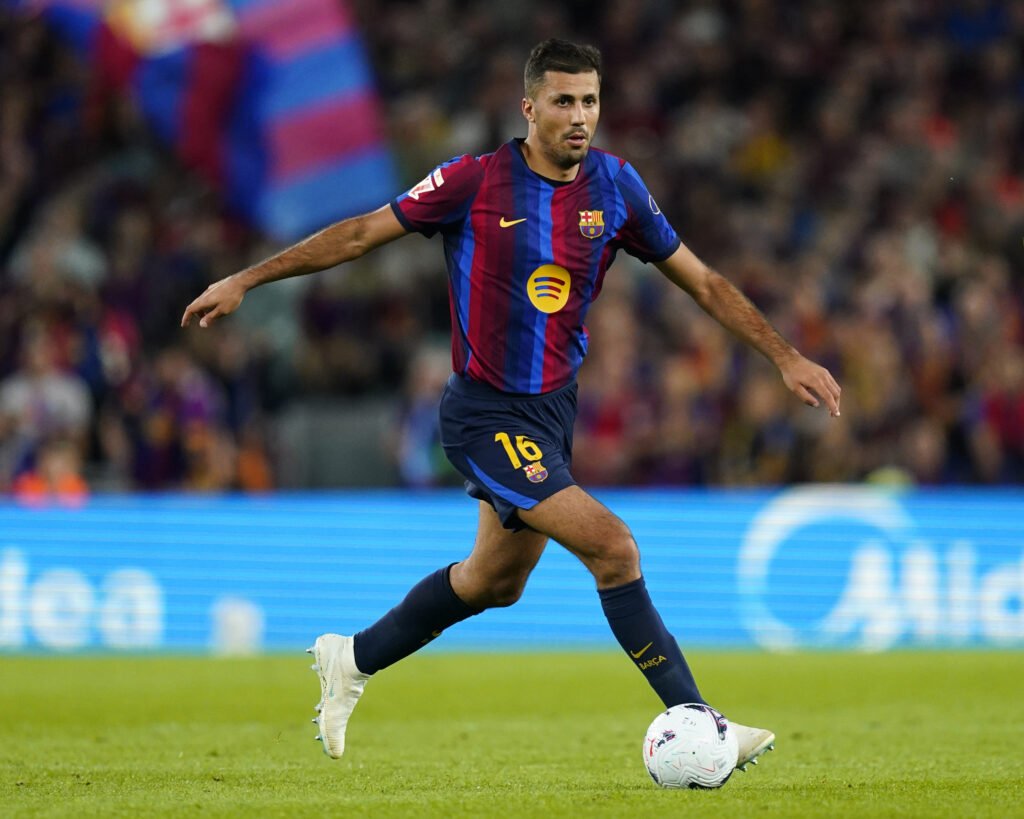 Manita al Betis, il Barça allunga in vetta